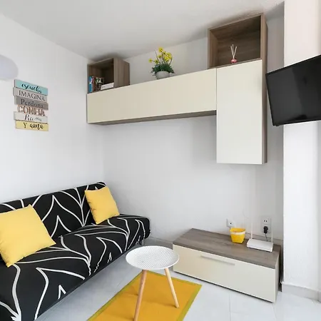 Luxury Coblanca Apartamento *