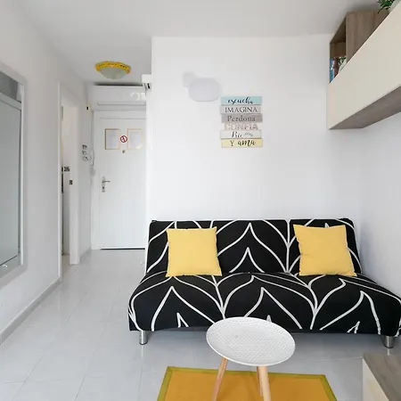 Luxury Coblanca Apartamento *